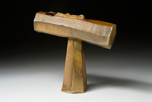 pedestal vase